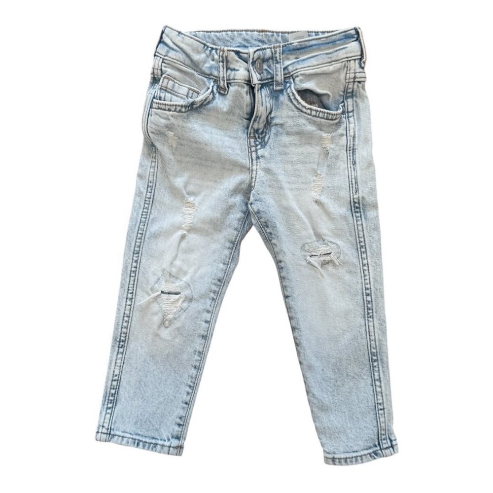 H&M distressed jeans 1.5- 2 years